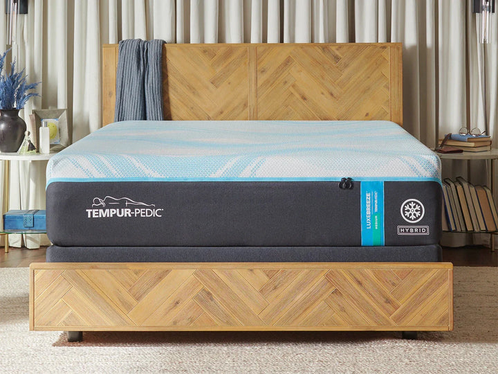 TEMPUR-LuxeBreeze Medium Hybrid mattress for comparison with Stearns and Foster Reserve Medium