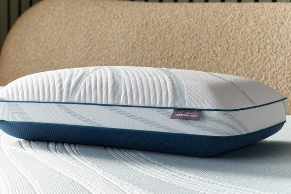 TEMPUR-Adapt® Pillow Collection