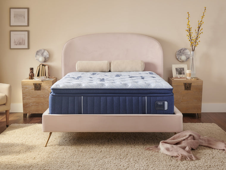 Stearns &amp; Foster Estate® 15" Plush Euro Pillow Top — Queen Floor Model Closeout at Texan Mattress Magnolia