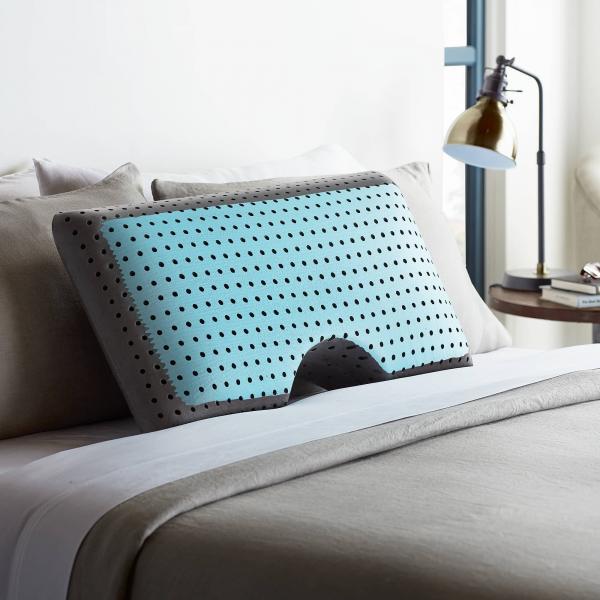 Cutout pillows 2025